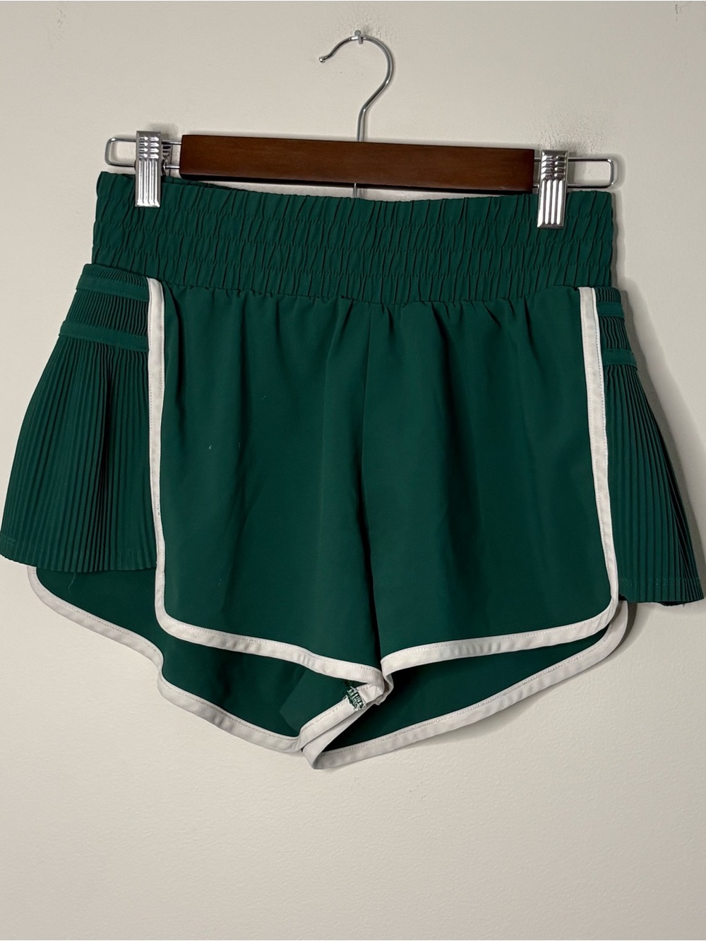 All In Motion Women’s Small Green Athletic Shorts Preppy Running Gym